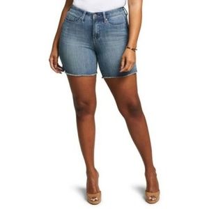 CURVES 360 BY NYDJ Shape Slim Straight Shorts 16 NWOT